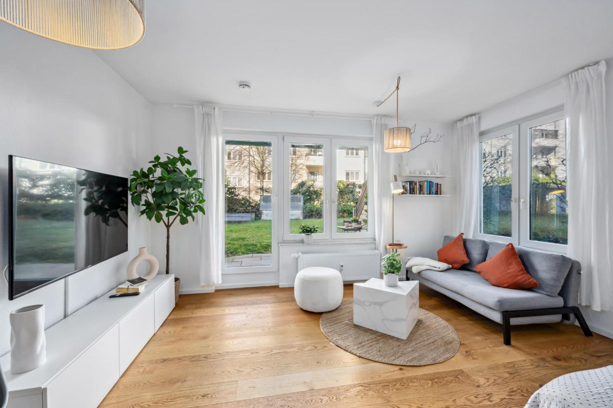 Traber Apartments Studio Kaffee Terrasse & Parken Lipsia Esterno foto